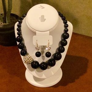 Black statement necklace earings Jewelry set